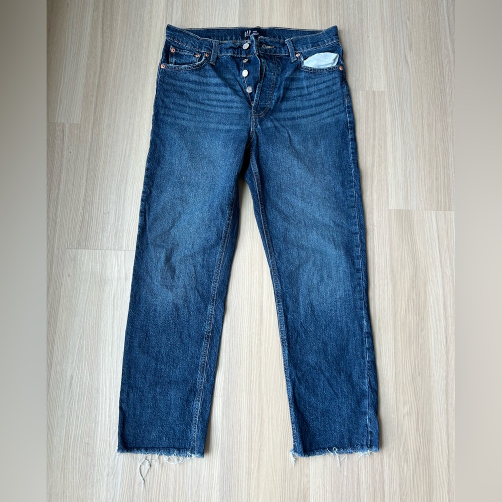GAP High Rise Cheeky Straight Jean